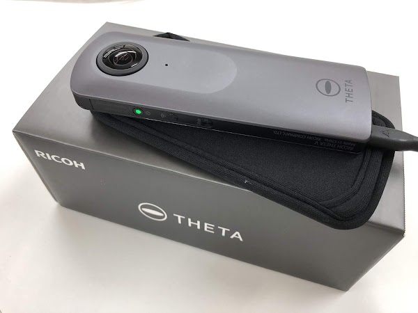 RICOH THETA V